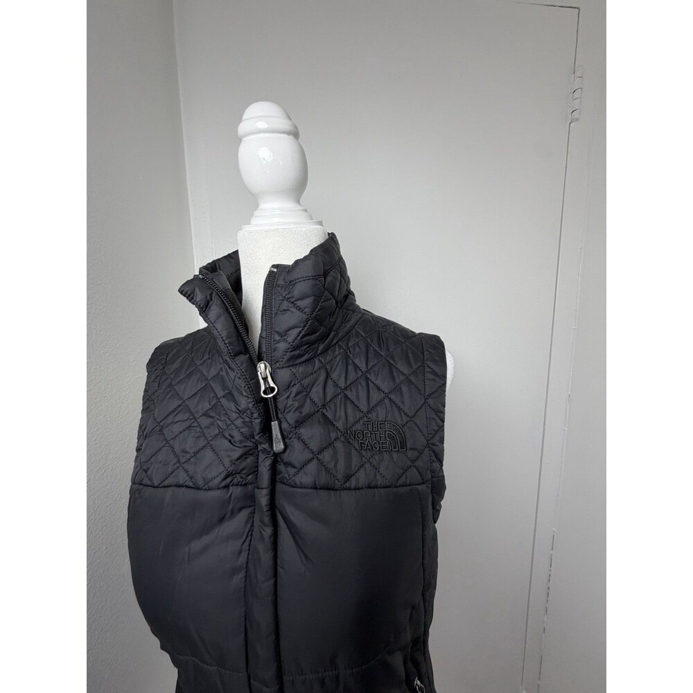 The North Face Women’s Black Quilted Insulated Full Zip Puffer Vest Size XS - Picture 4 of 13